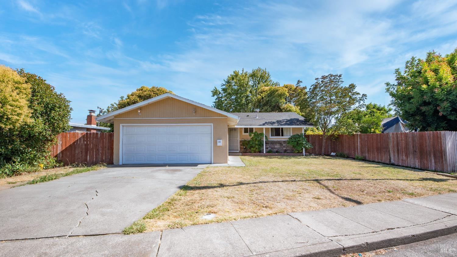 Property Photo: 713 San Remo Street CA 94533