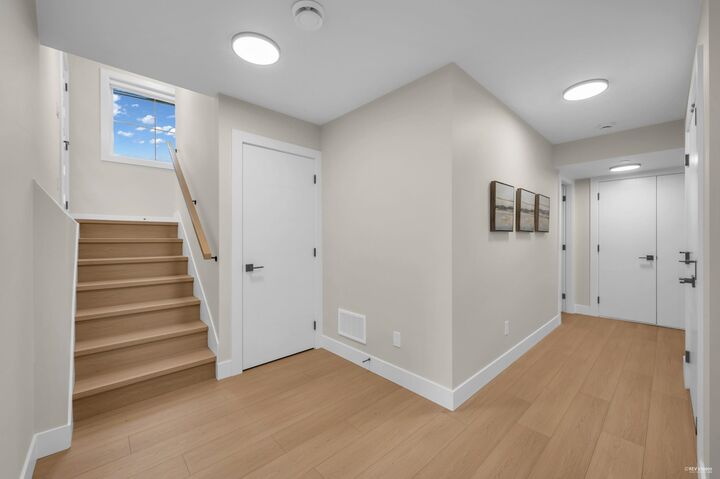 Property Photo:  11384 207th Street 4  BC V2X 1W6 