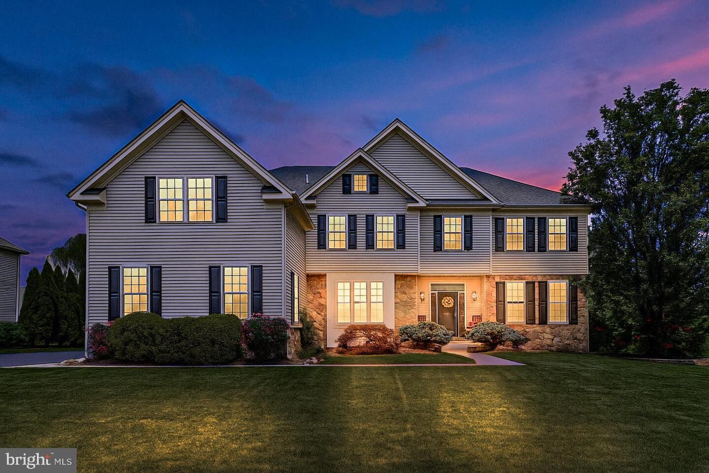 Property Photo: 2071 Derbyshire Road PA 18925