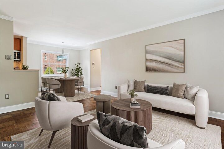 Property Photo:  1634 W Abingdon Drive 102  VA 22314 