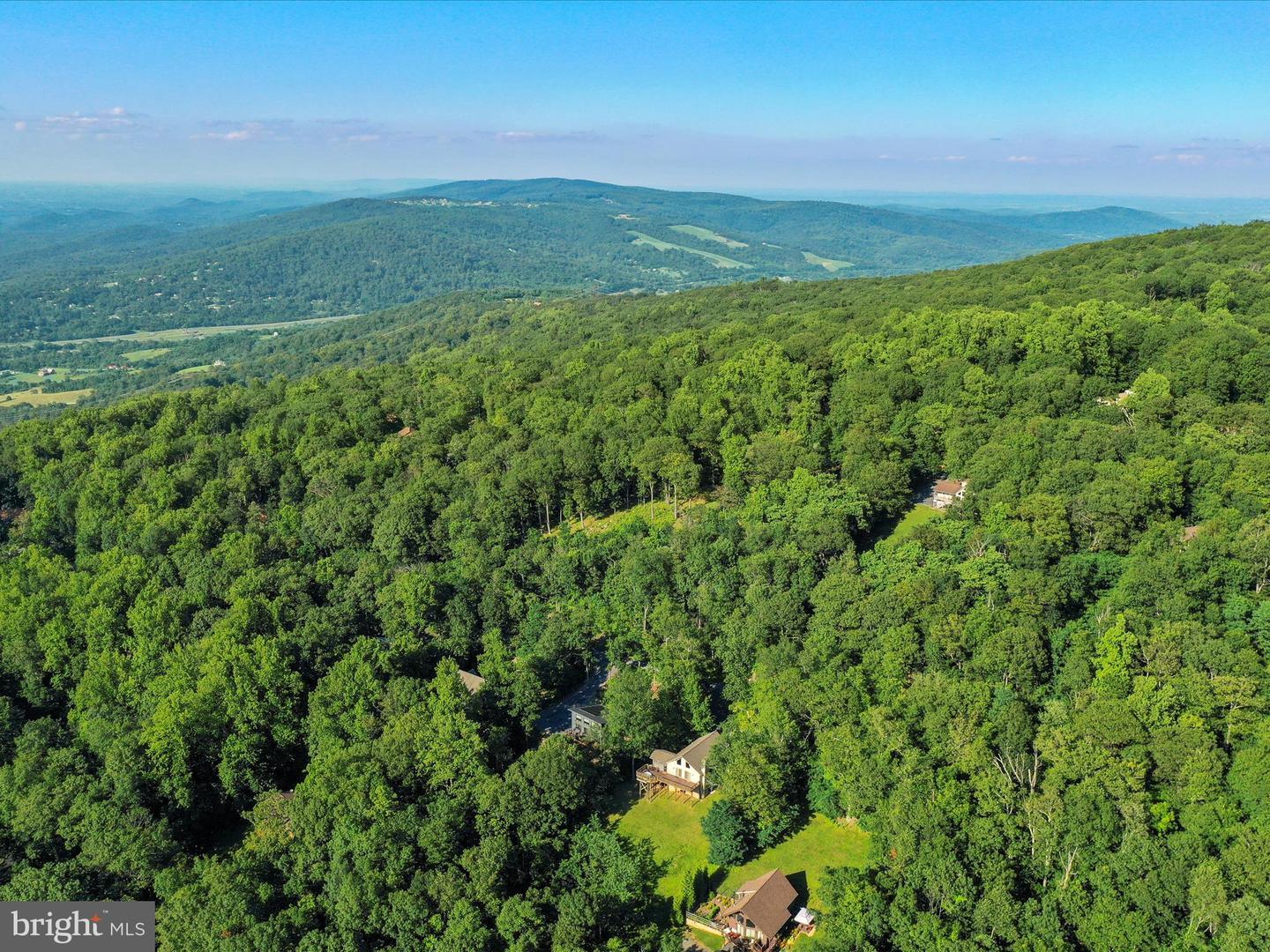 Property Photo: 386 Shenandoah Valley Drive VA 22630