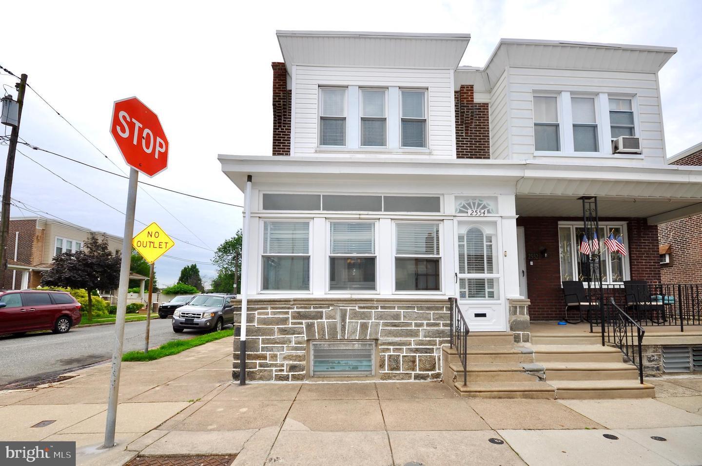 Property Photo: 2554 Gillingham Street PA 19137