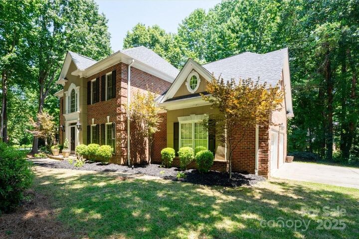 Property Photo: 3602 Newchurch Circle NC 28269