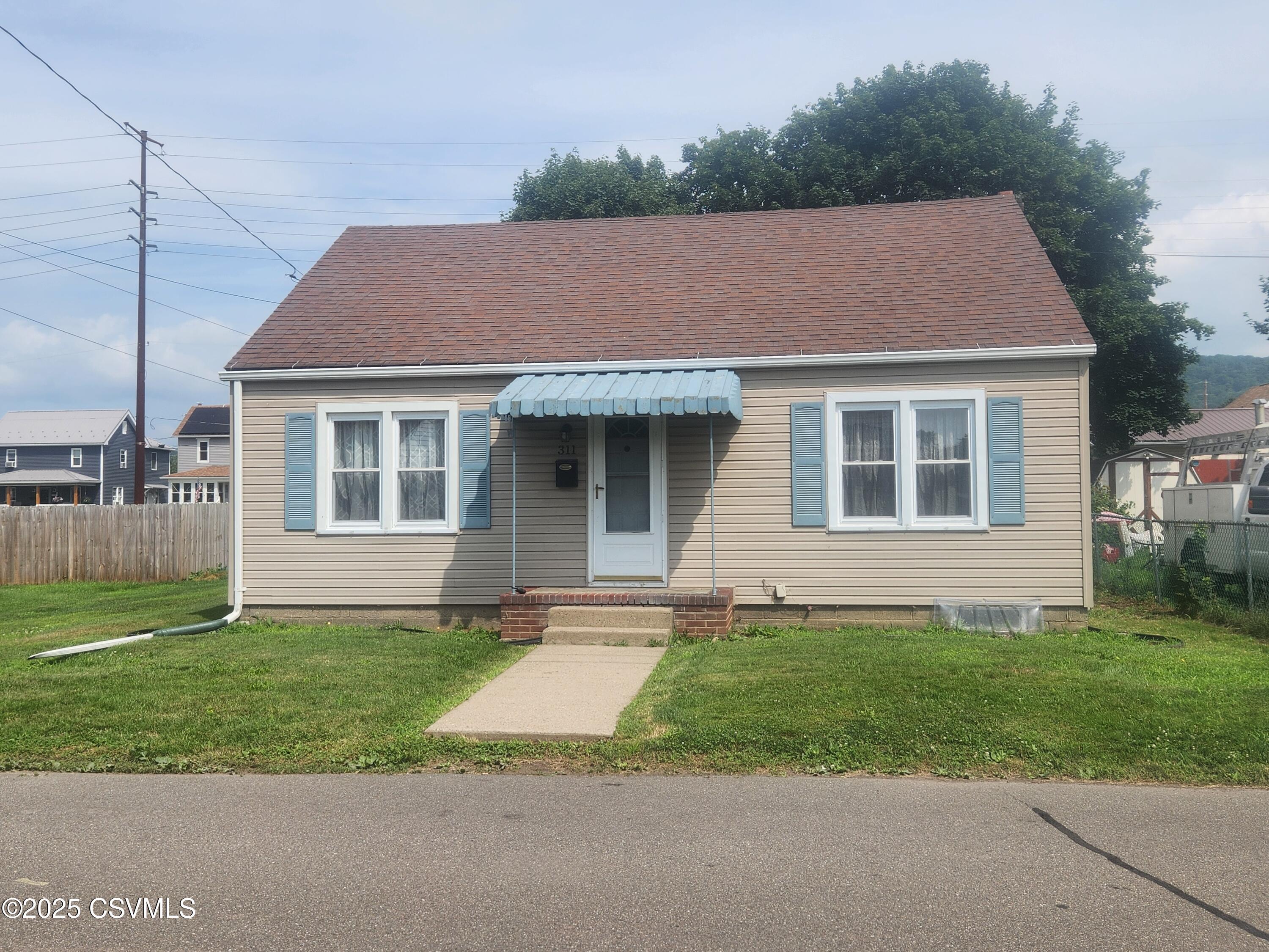 Property Photo: 311 E 15th Street PA 18603