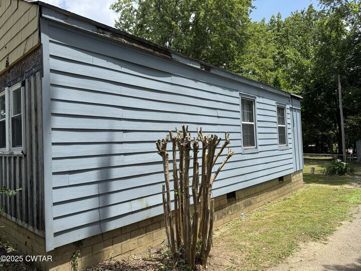Property Photo:  50 Webber Street  TN 38301 