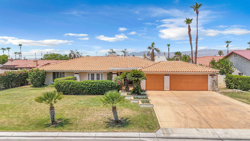 Property Photo:  78750 Martinique Drive  CA 92203 