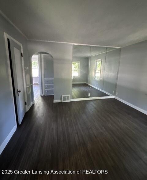 Property Photo: 513 S Hayford Avenue MI 48912