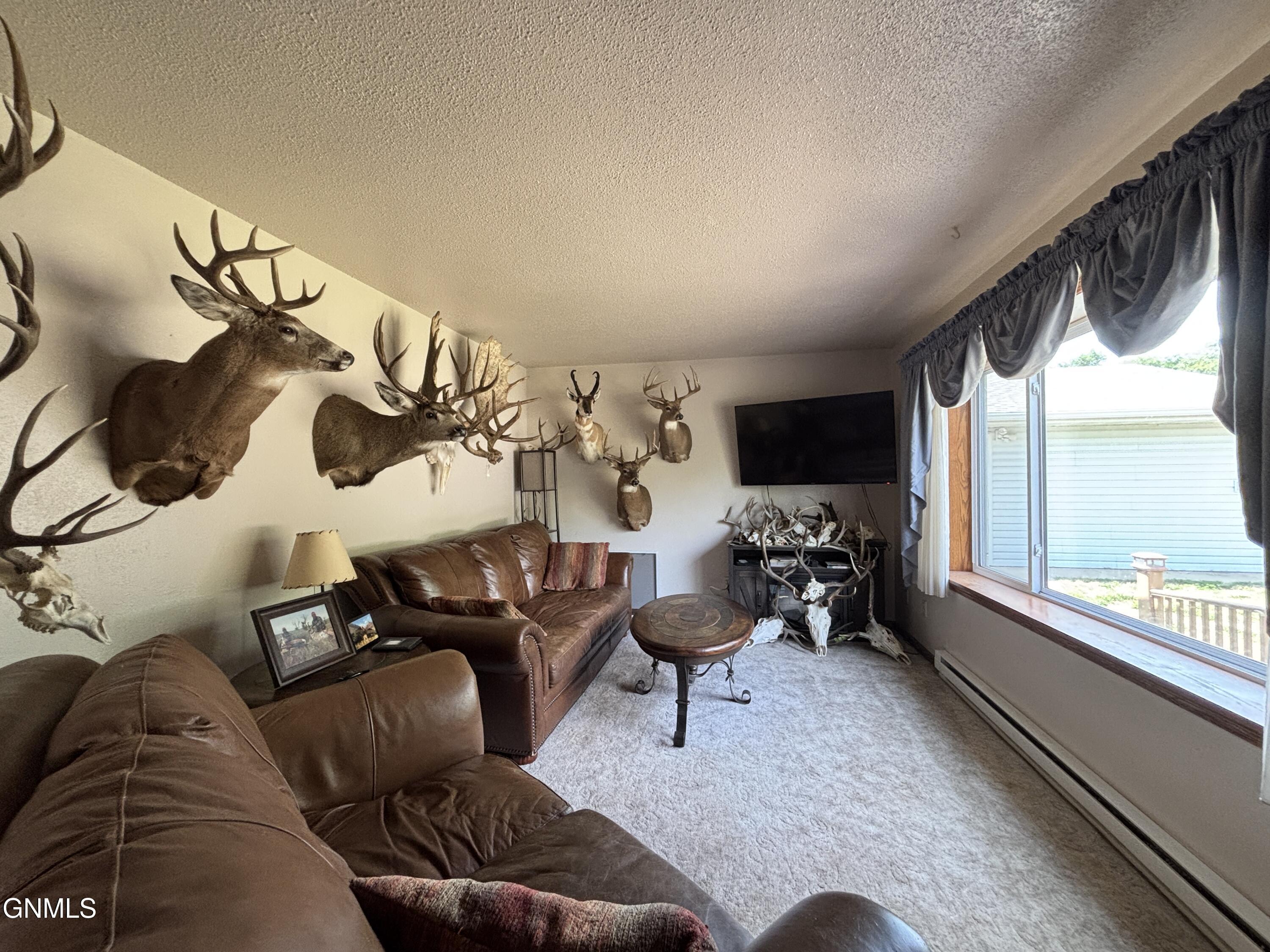 Property Photo: 218 1st Avenue E ND 58580