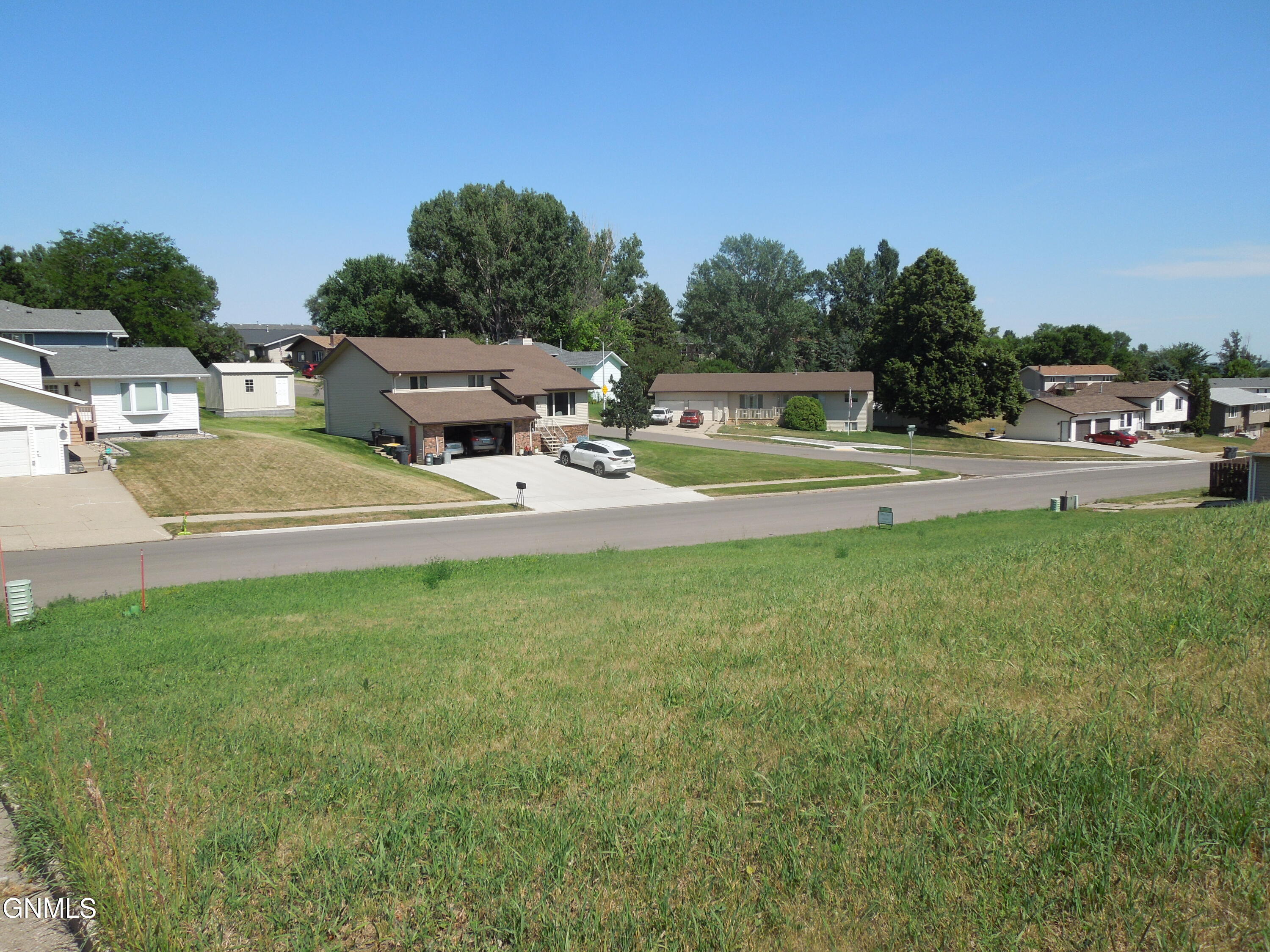 Property Photo: 1901 Bruley Road NW ND 58554