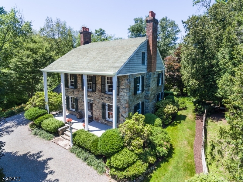 Property Photo: 1 Robins Ln NJ 07405
