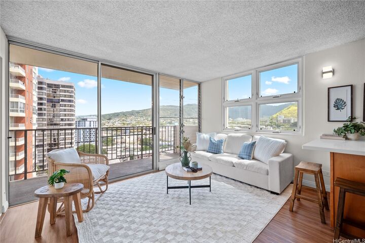2754 Kuilei Street 1601  Honolulu HI 96826 photo