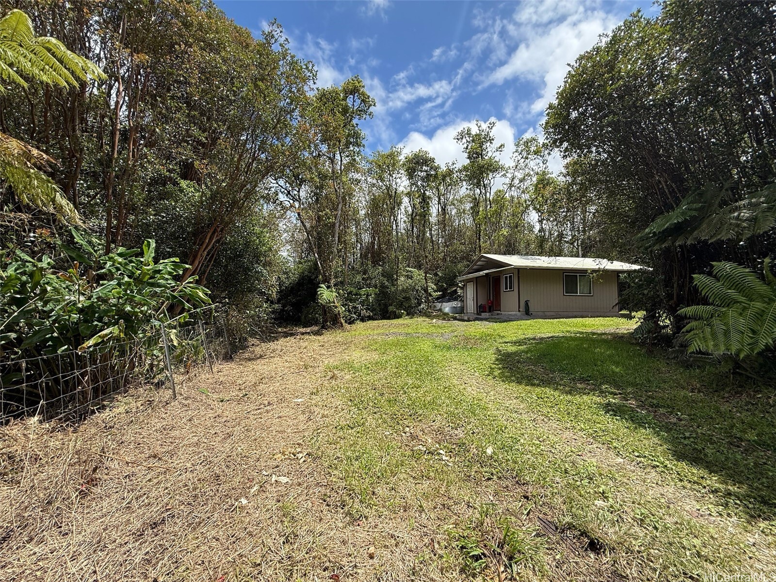 Property Photo: 18-4211 Lehuanani Street HI 96771