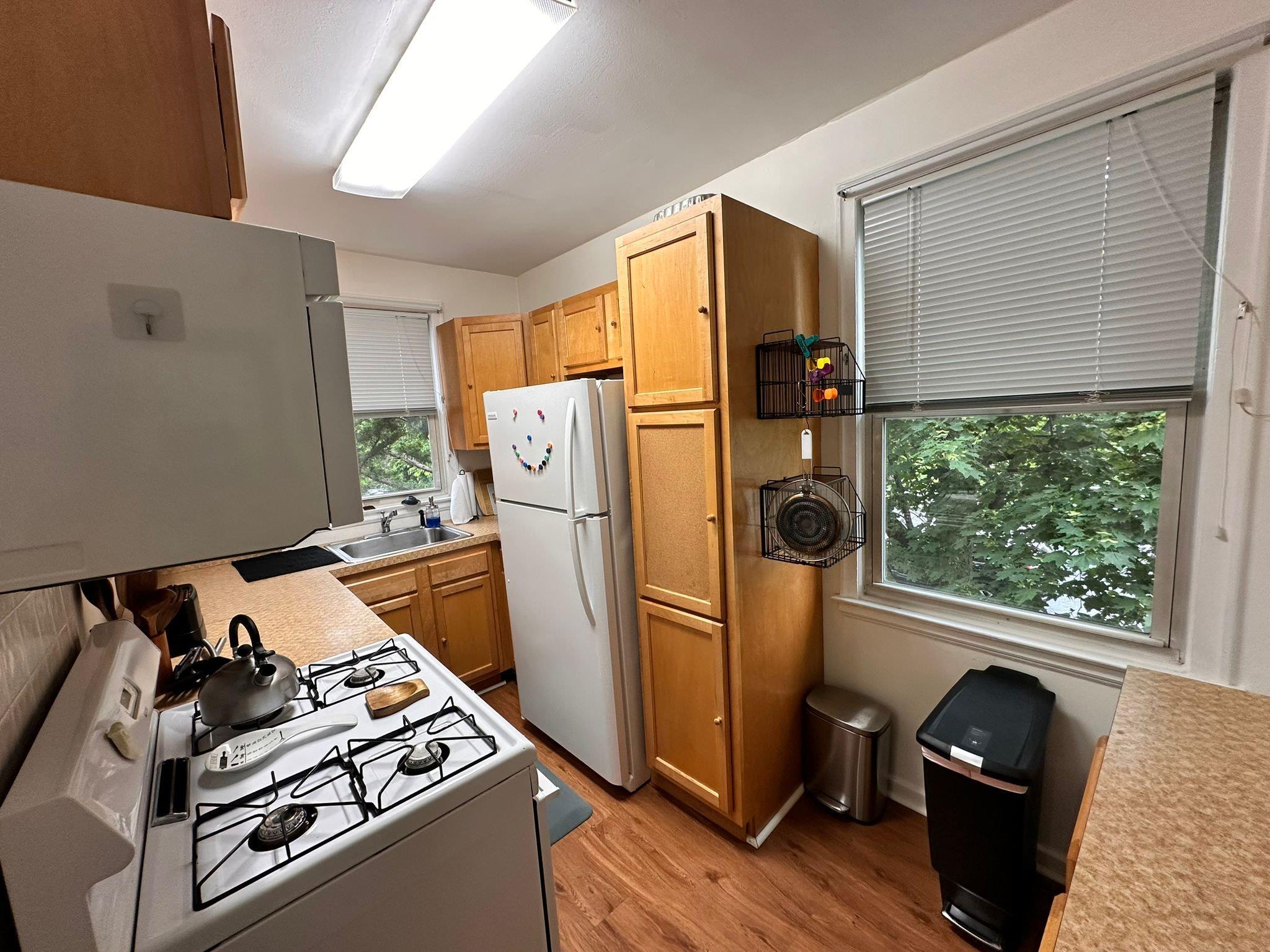 Property Photo:  10 Burbank Street 2A  NY 10710 