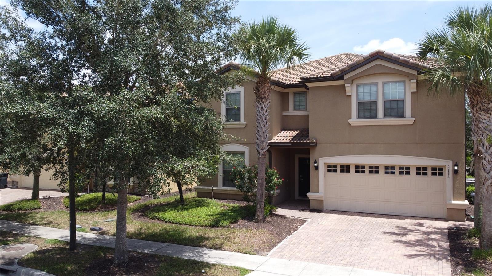 Property Photo: 2183 Tripoli Ct FL 34747
