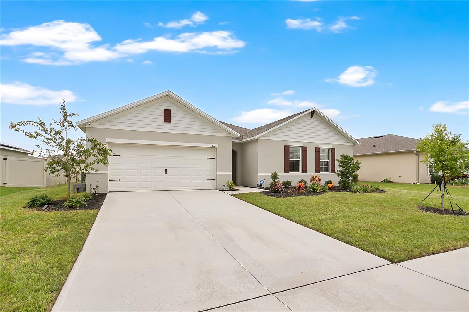Property Photo: 612 Auburn Grove Terrace FL 33823
