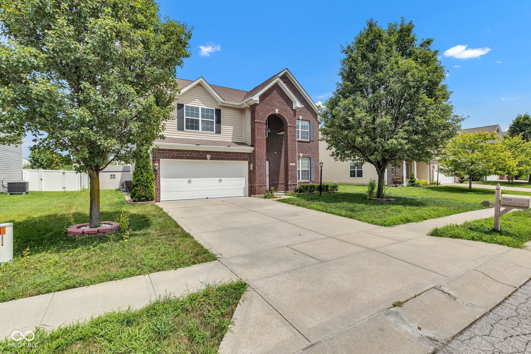 7854 Newhall Way  Indianapolis IN 46239 photo