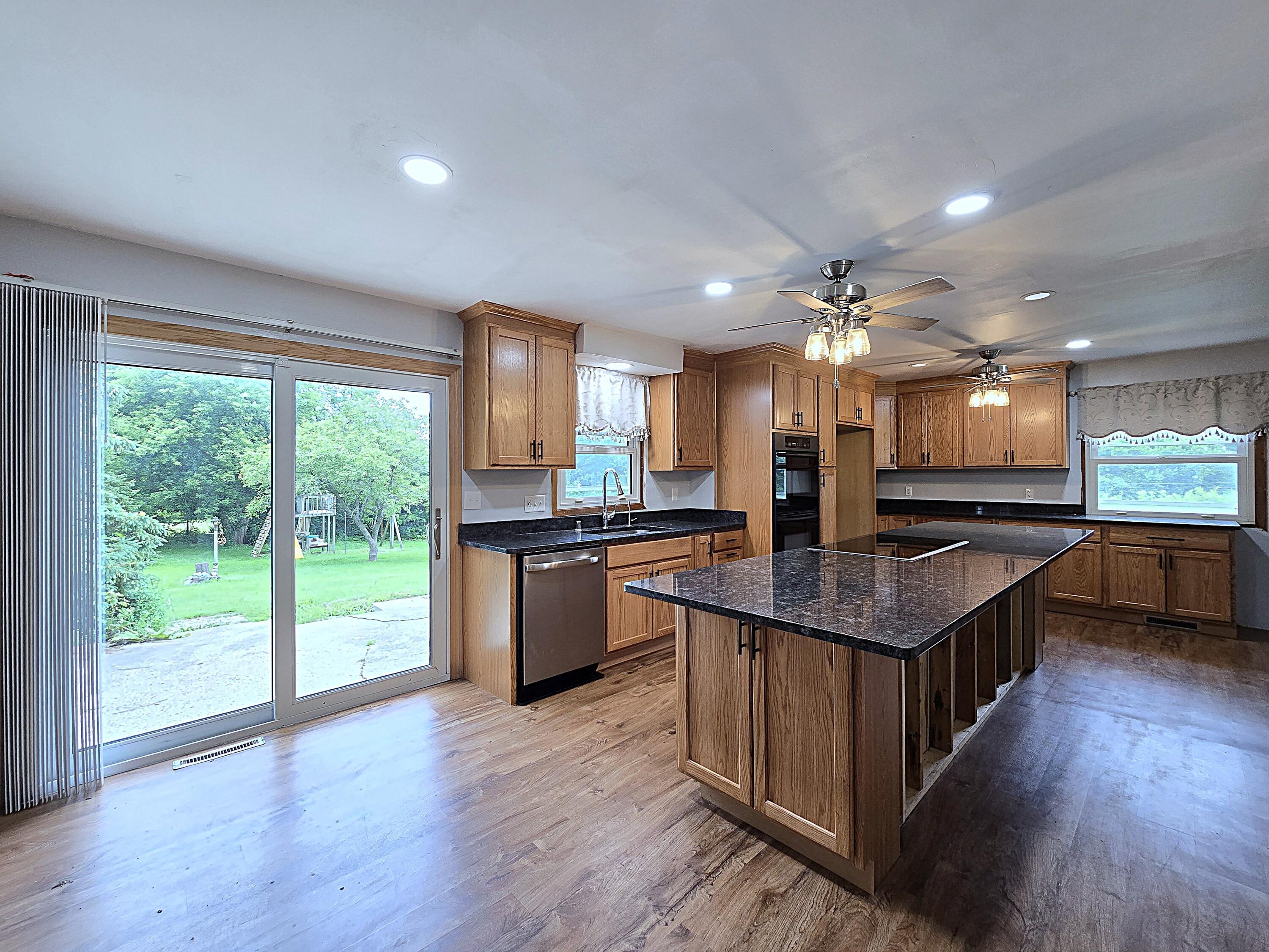 Property Photo: S41w26893 Oak Grove Ln WI 53189