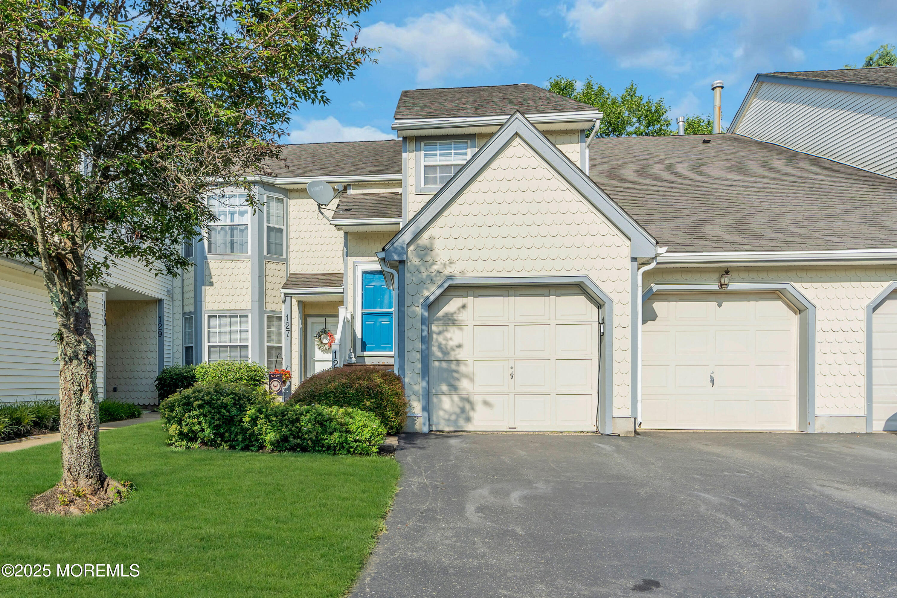 127 Evergreen Court  Freehold NJ 07728 photo