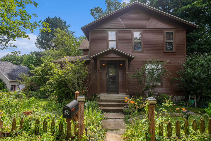 Property Photo:  429 Portage Avenue  MI 49093 