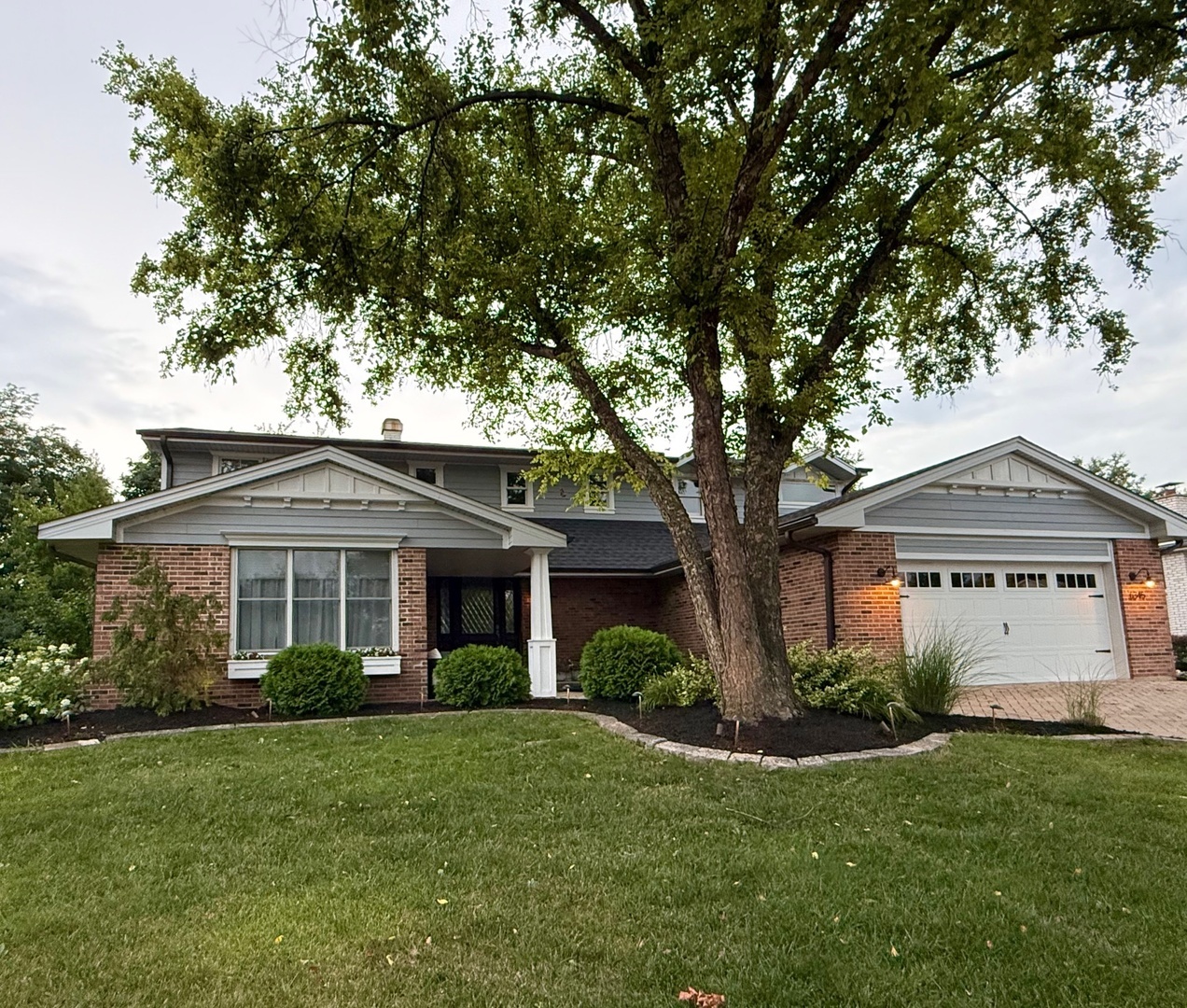 Property Photo: 6345 Meadow Lane IL 60527