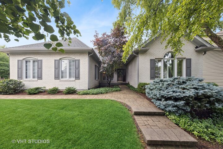 1384 Cranbrook Circle  Aurora IL 60502 photo