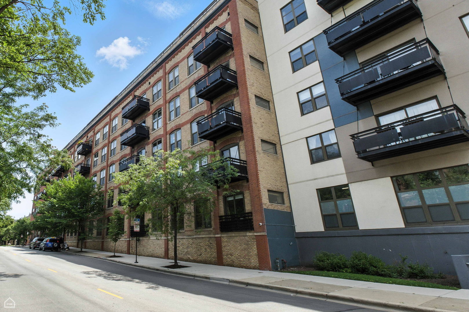 Property Photo: 1735 W Diversey Parkway 505 IL 60614