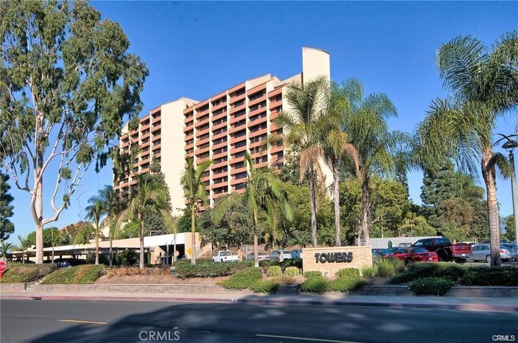 Property Photo: 24055 Paseo Del Lago 1302 CA 92637