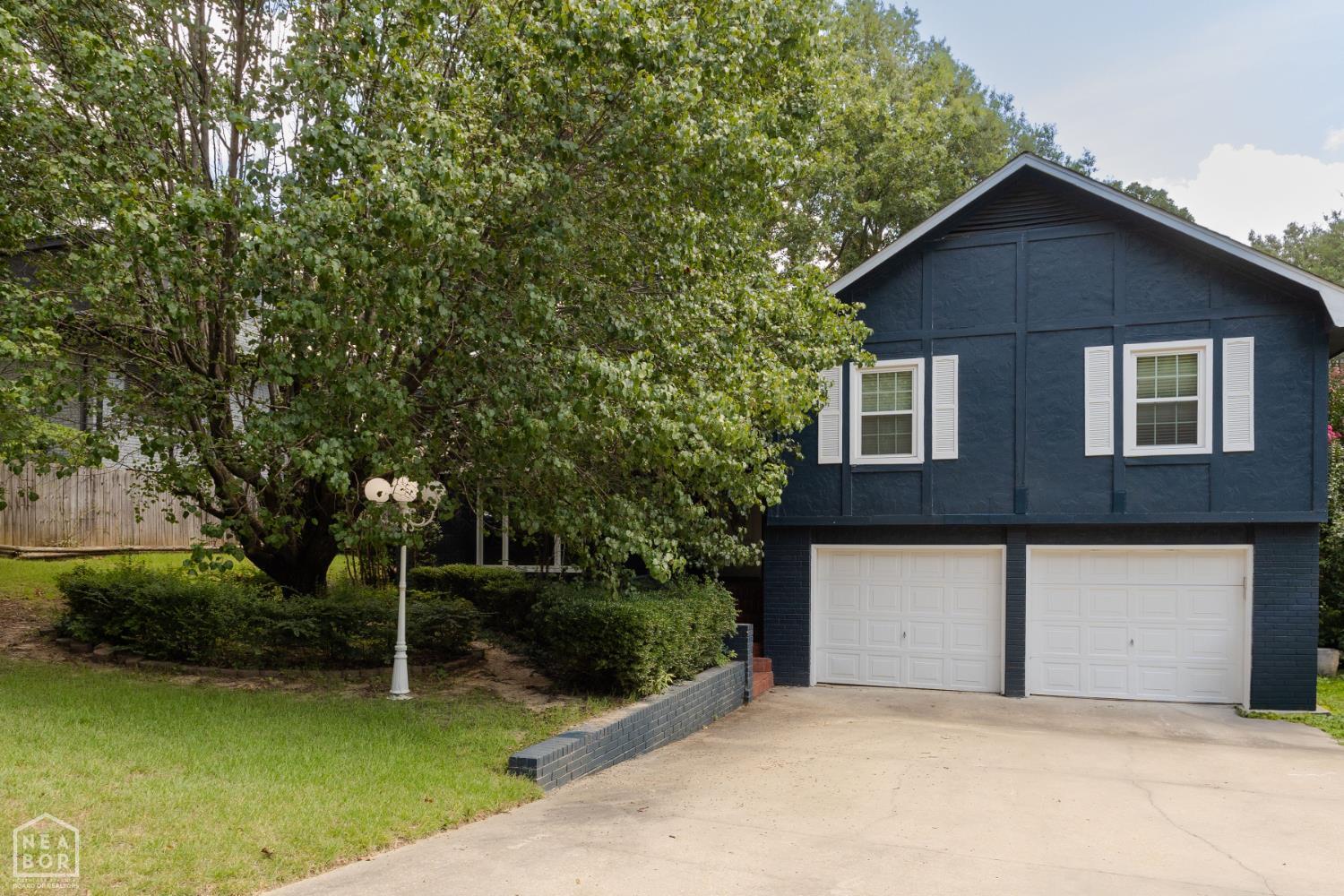 Property Photo: 2108 Shoshoni Drive AR 72401