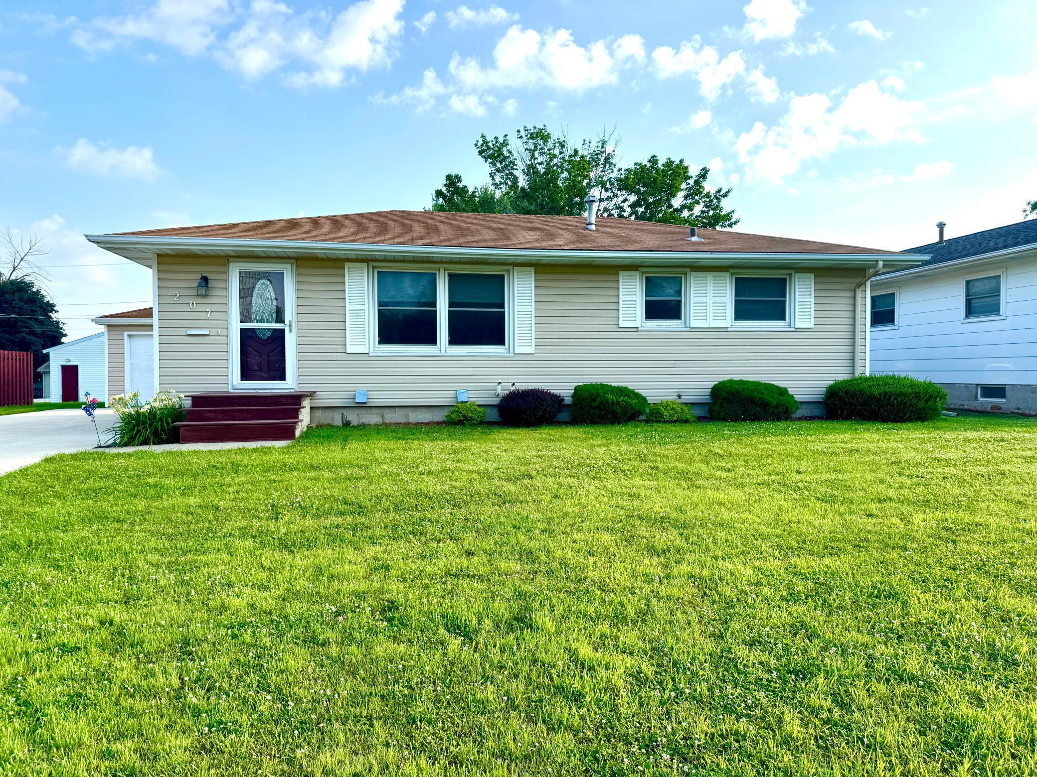 Property Photo: 207 3rd Street SE MN 55976