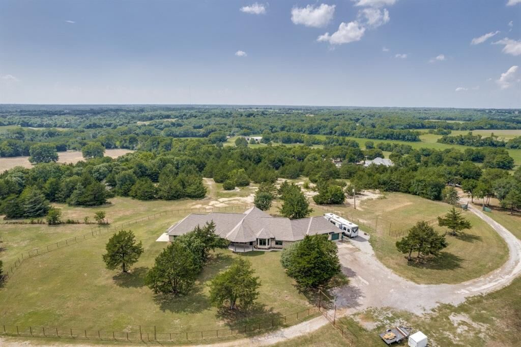 Property Photo:  3244 Joe Davis Road  TX 75491 