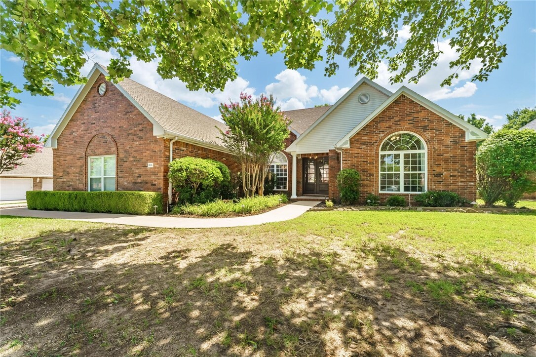 1836 N Hartford Drive  Fayetteville AR 72701 photo