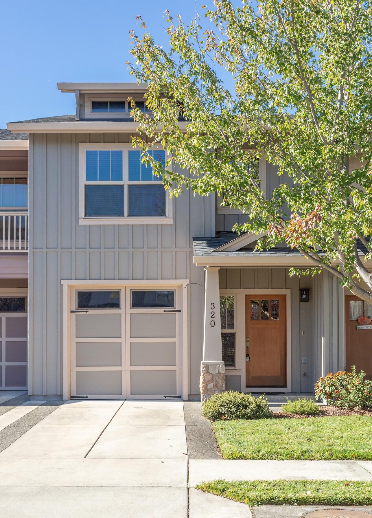 Property Photo:  3126 Alameda Street 320  OR 97504 