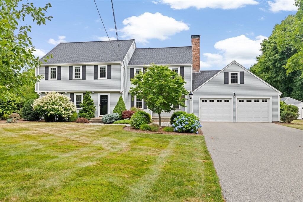 Property Photo:  6 Craig Ln  MA 02043 