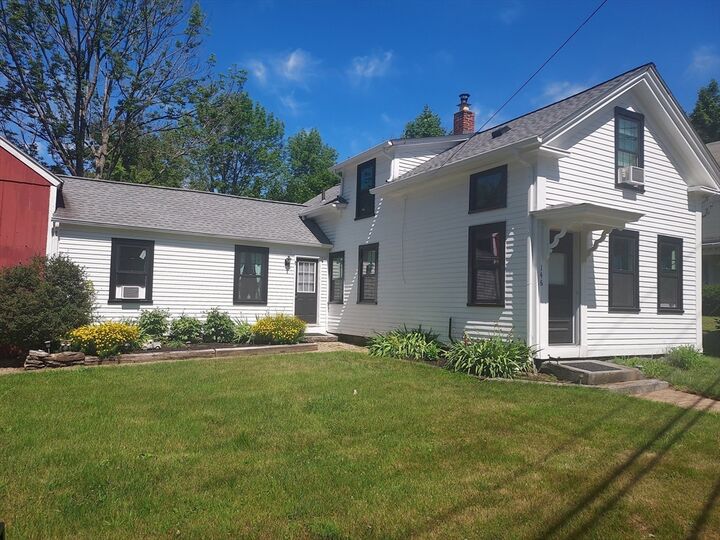 146 South St  Barre MA 01005 photo