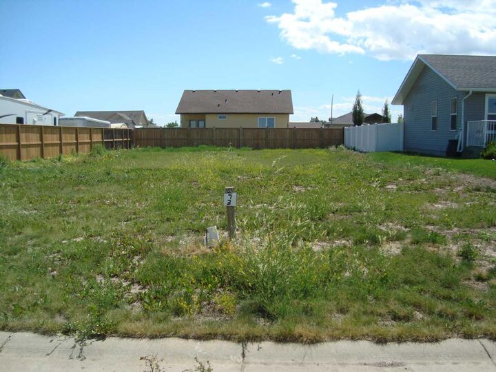 517 Coulee Trail — photo 1