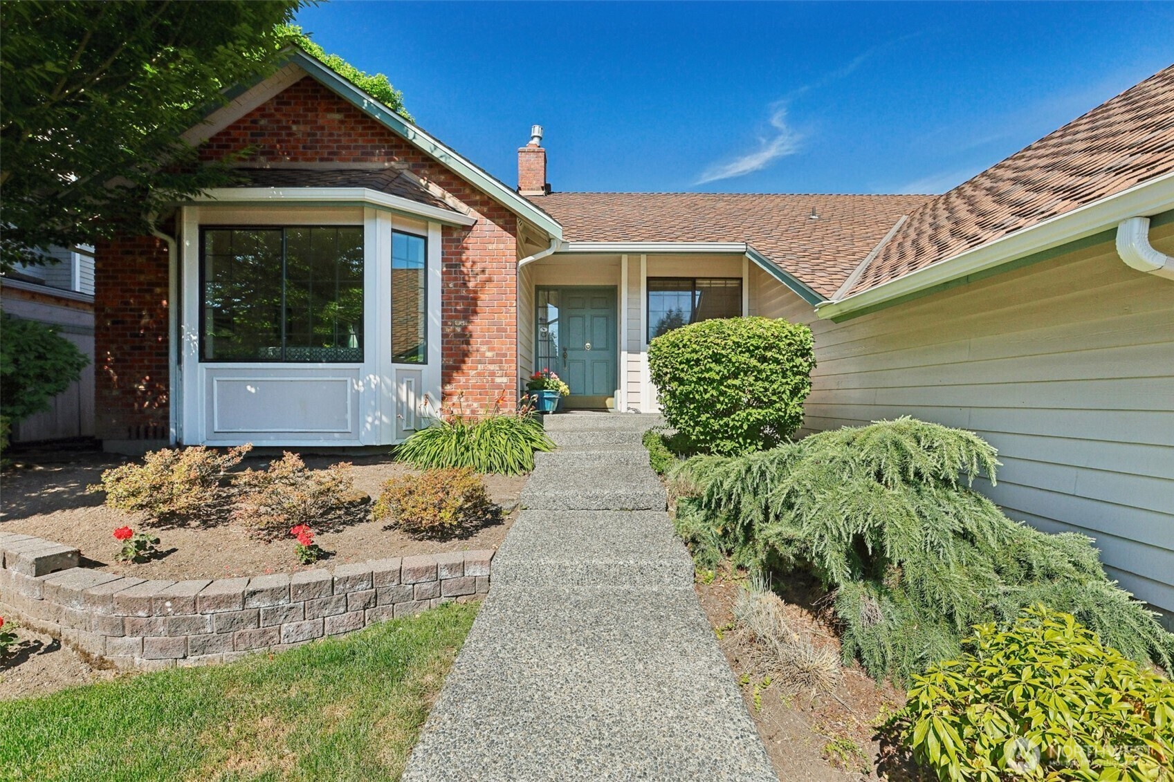 Property Photo: 13400 44th Avenue W WA 98275
