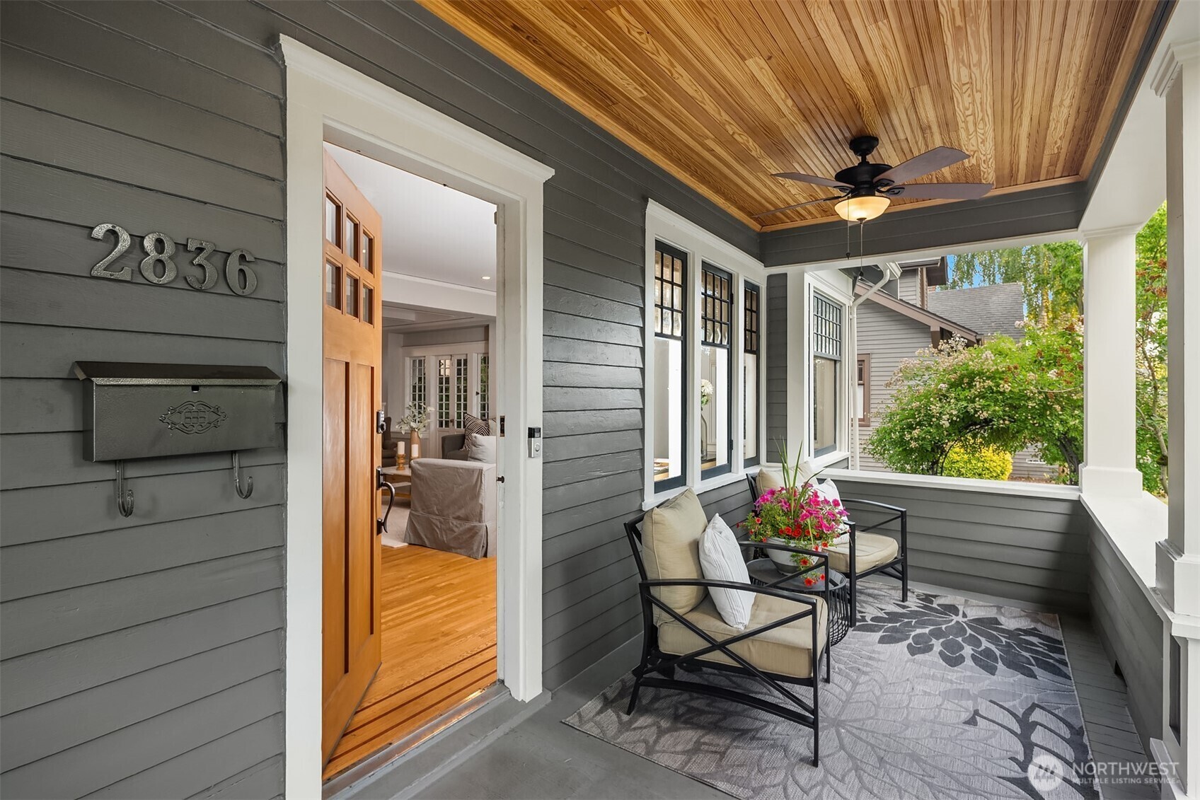 Property Photo: 2836 32nd Avenue S WA 98144