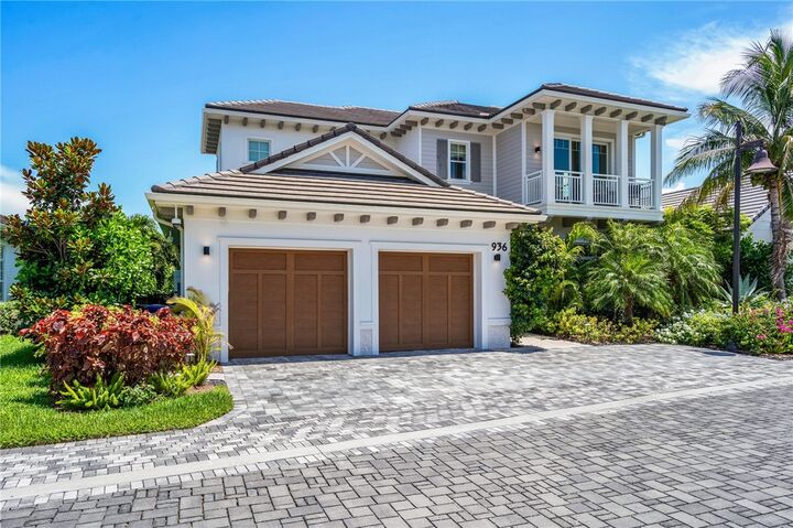 Property Photo: 936 Surfsedge Way FL 32963
