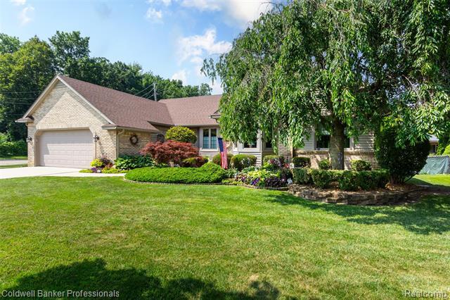 Property Photo: 36166 Allen Street MI 48154