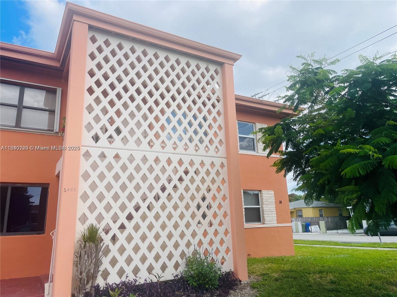 Property Photo: 3401 SW 11th St 1B FL 33135