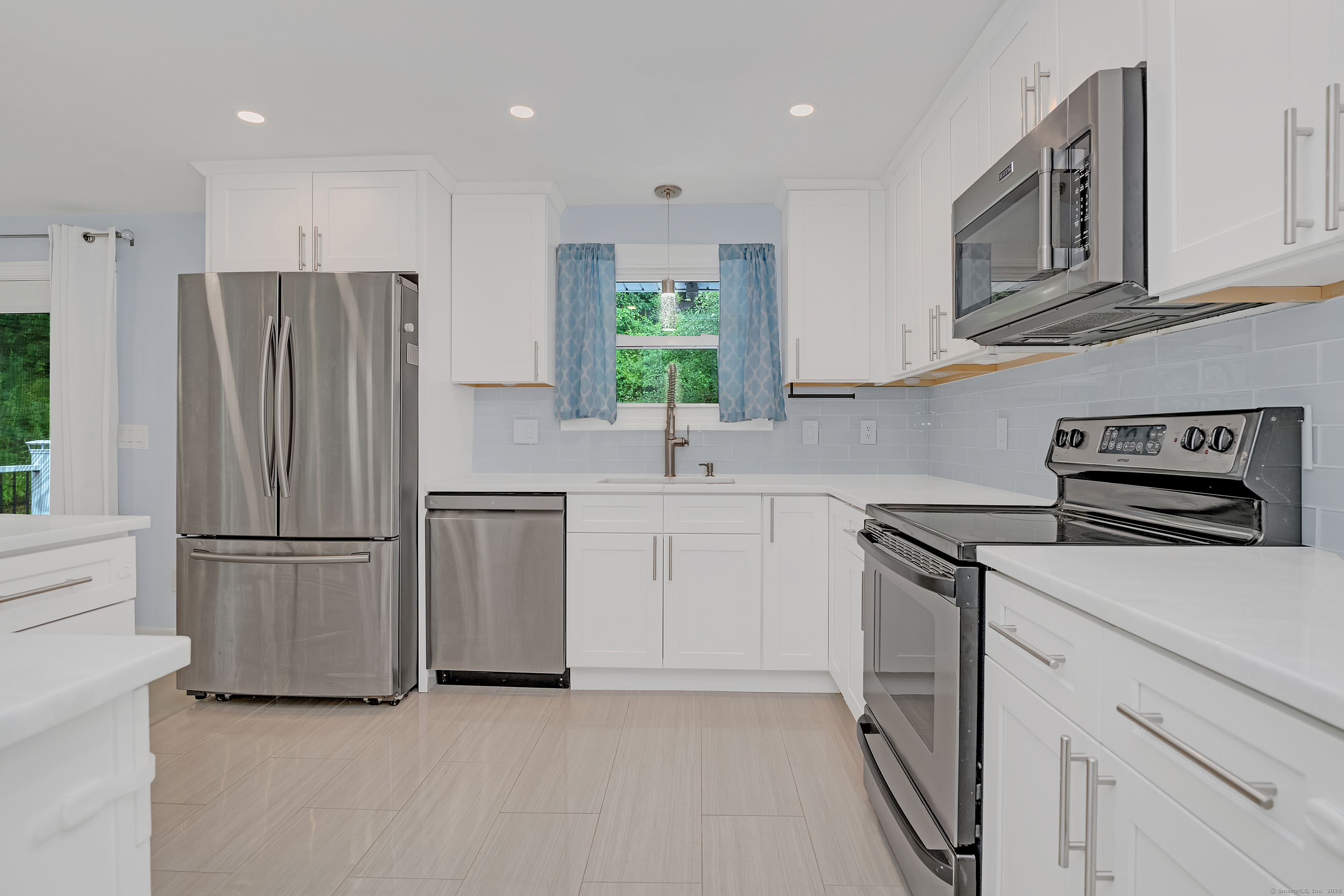 Property Photo: 37 Cedar Lane CT 06403