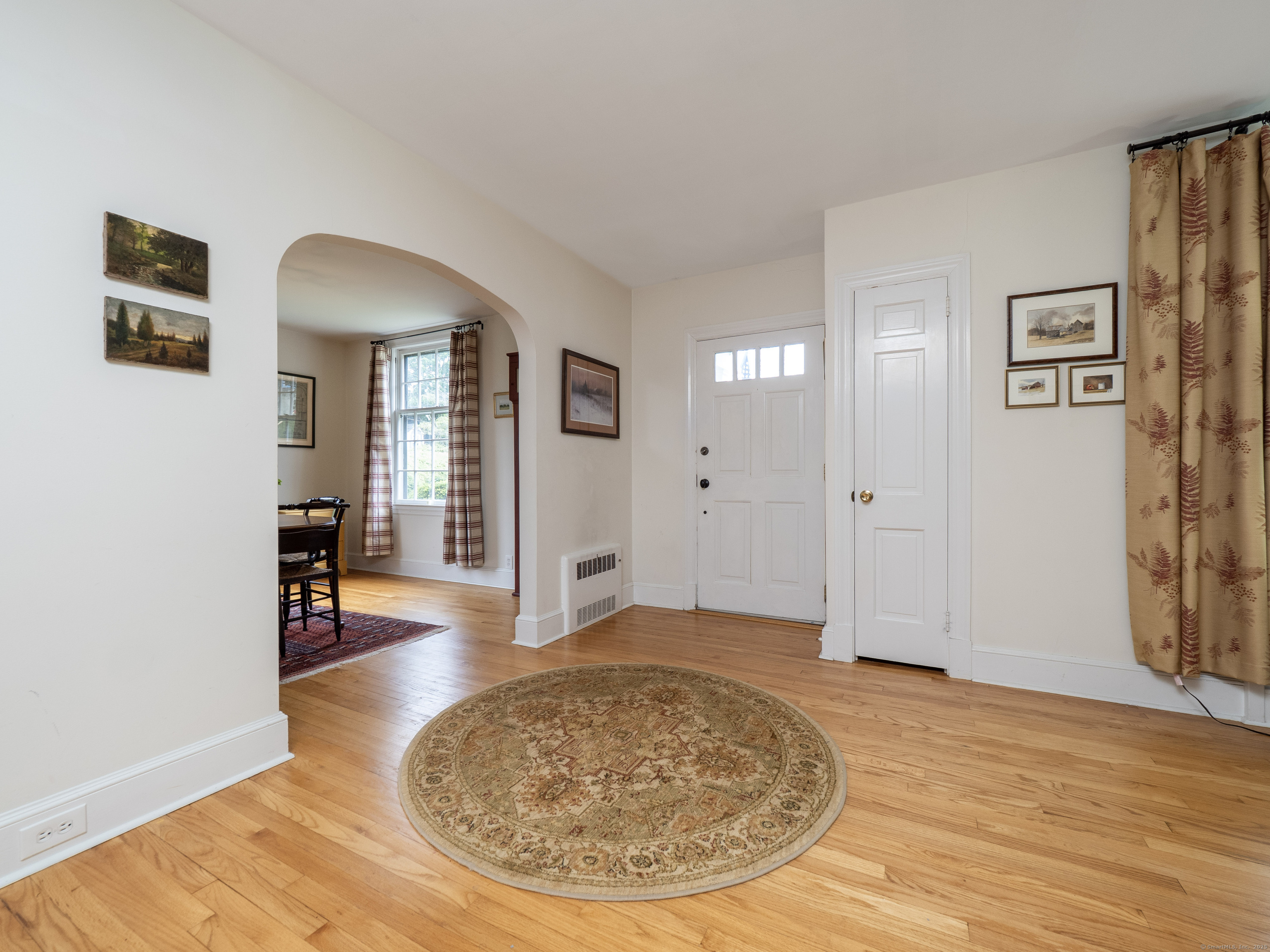 Property Photo: 13 Hillsdale Avenue CT 06877