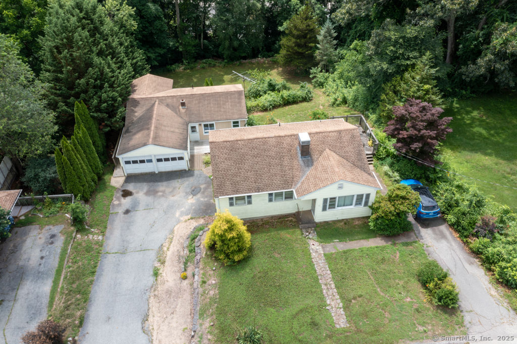 Property Photo: 32 Cedar Lane CT 06382
