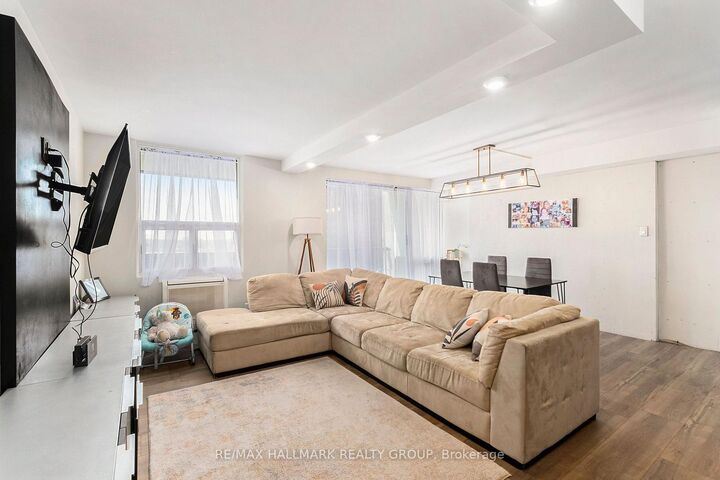 Property Photo: 1380 Prince Of Wales Drive 1203 ON K2C 3N5