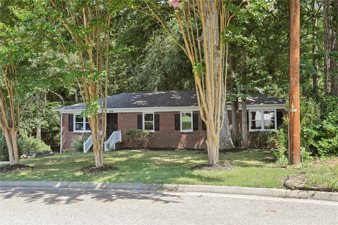 Property Photo:  250 Thomas Nelson Lane  VA 23185 