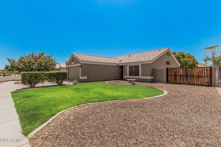 Property Photo: 1886 S Thunderbird Drive AZ 85120
