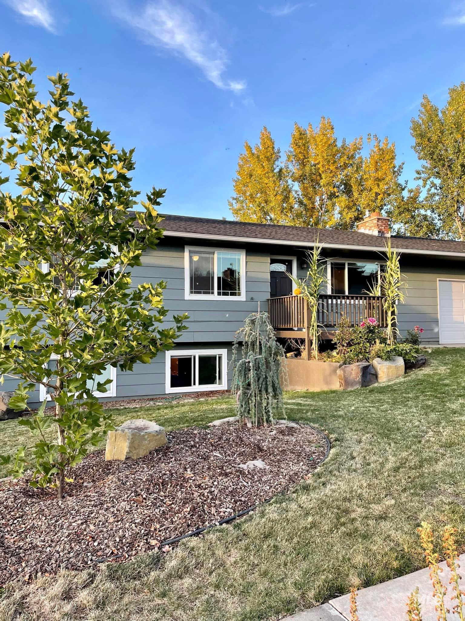 Property Photo: 711 Maple St ID 83530