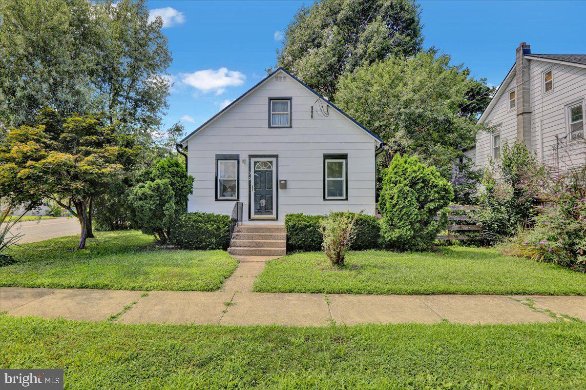 Property Photo:  32 S Church Street  PA 19551 