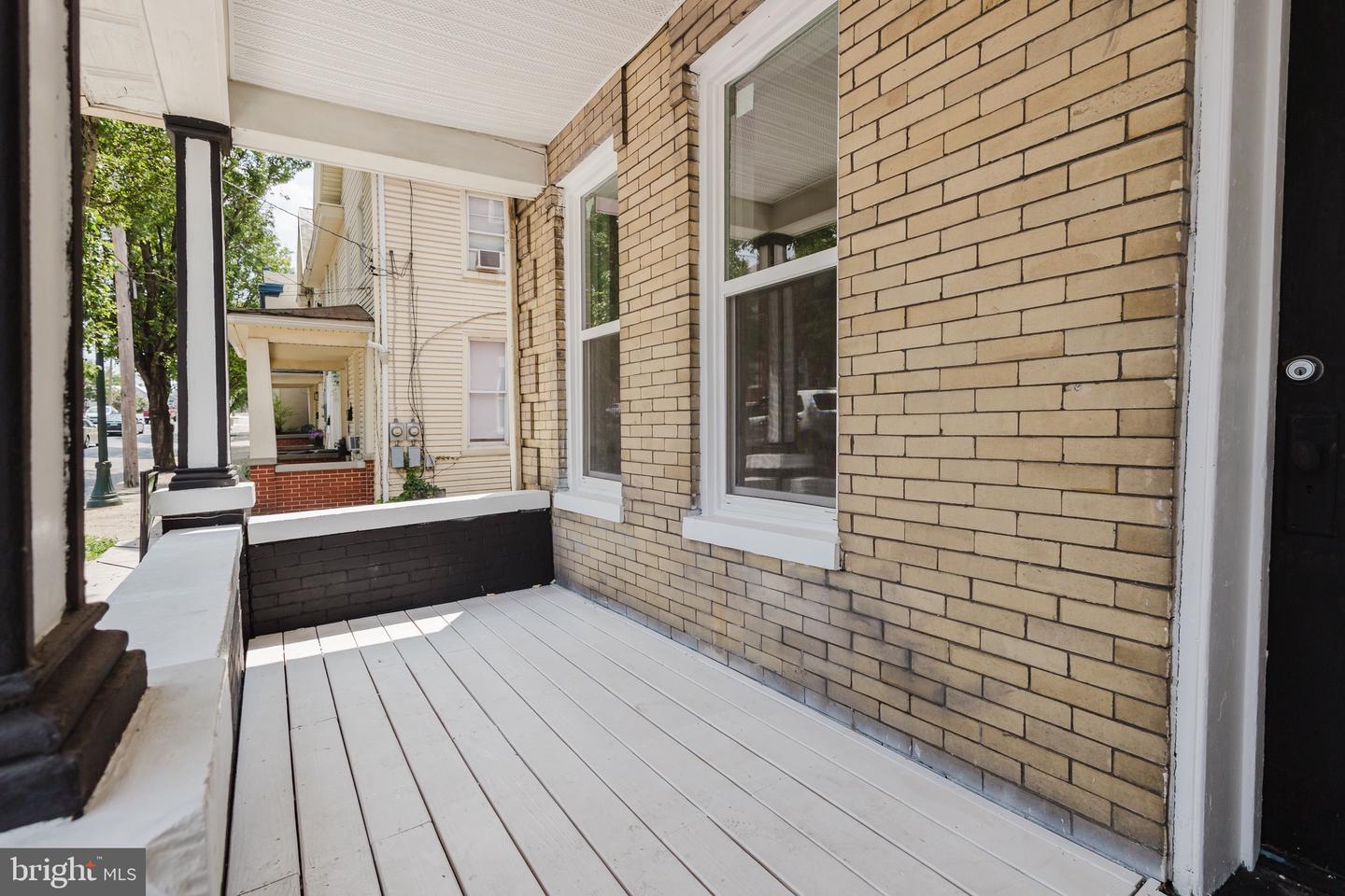 Property Photo: 315 S Queen Street WV 25401