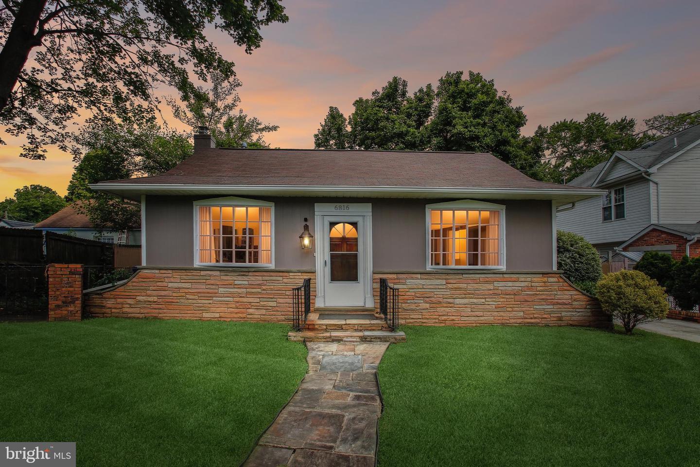 Property Photo: 6816 Arlington Boulevard VA 22042